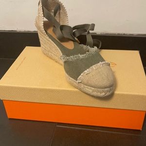 Castaner espadrilles olive and tan.
